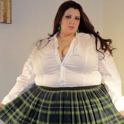 fat lady, Evanston photo
