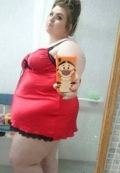 hot chubby MILF, photo